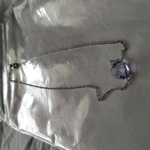 Swarovski lilac necklace - Picture 3 of 4